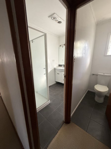 $1 reserve 1960’s solid weatherboard home for removal Carousel 2