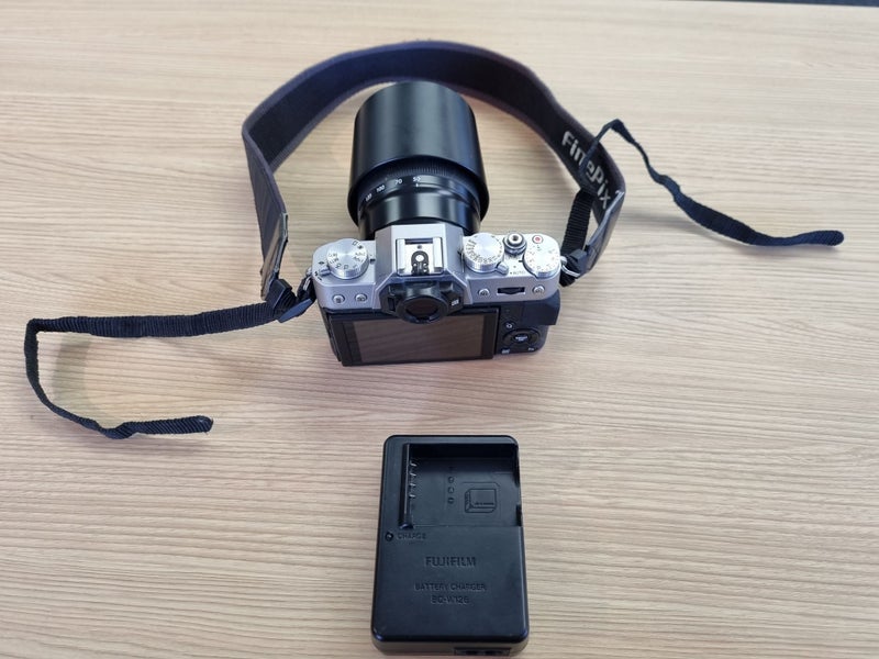 Fujifilm X-T10 Digital Camera Carousel 2