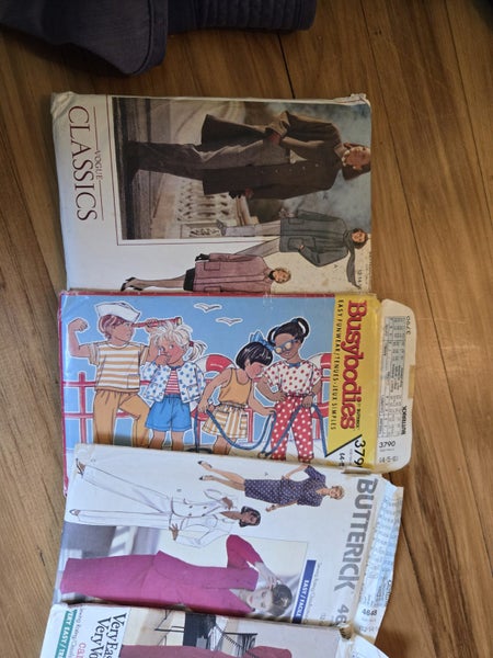 dressing making pattern Carousel 1