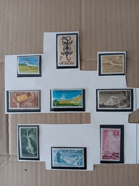 STAMPS -1960 NEW ZEALAND PICTORIALS UHM Carousel 1