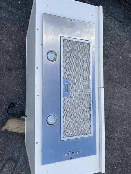 Rangehood in Cupboard Carousel 6