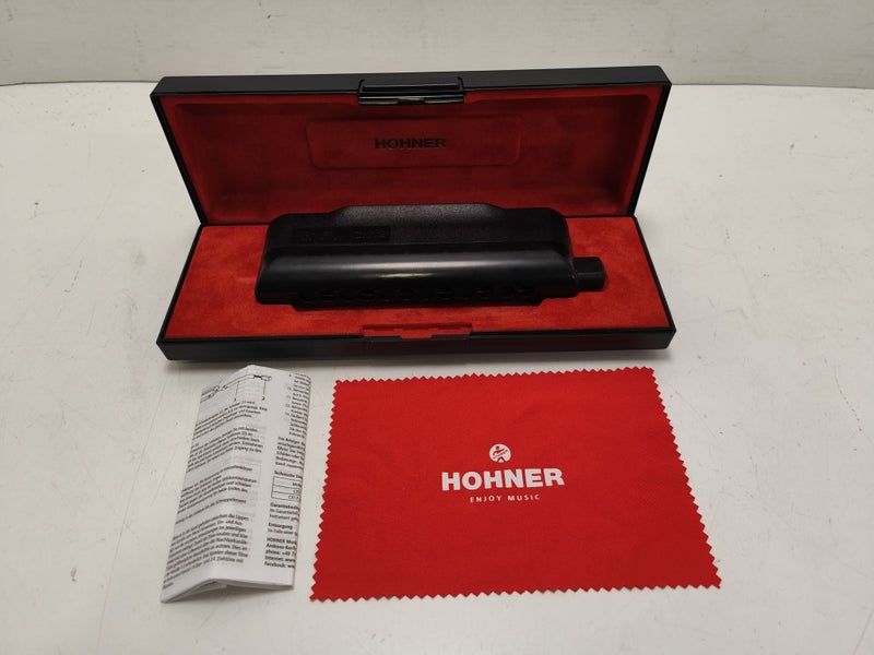 Hohner Harmonica Chromatic Harmonica In B Flat CX12 - B13198564-1 Carousel 1