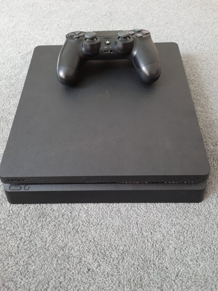 PS4 console + Wireless Controller $1 reserve Carousel 2