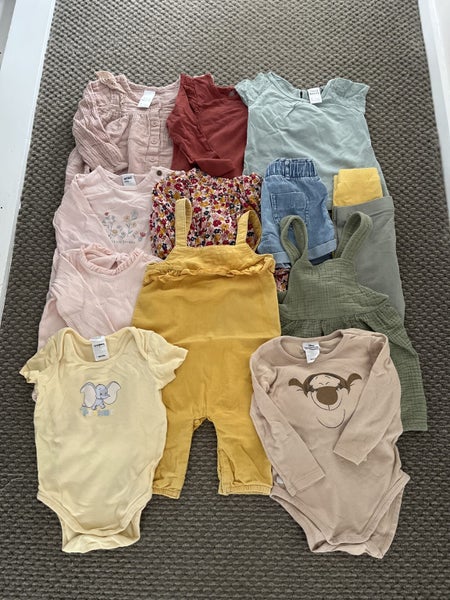 Bulk girls size 1 clothing Carousel 1