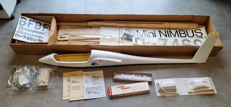 Graupner Mini Nimbus Vintage RC Glider Kit Carousel 1