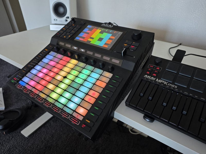 Akai Force MPC v3.7 (500Gb SSD)