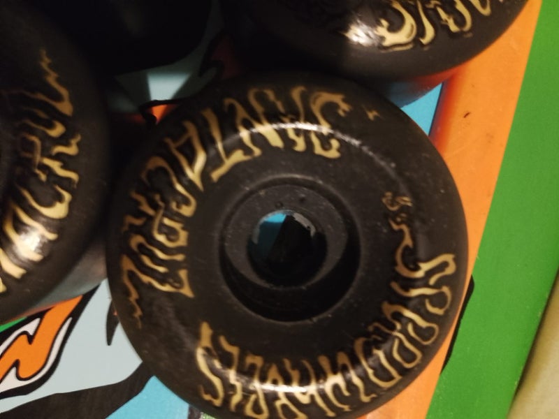 Chris Miller skateboard deck speed wheels Santa Cruz Carousel 6