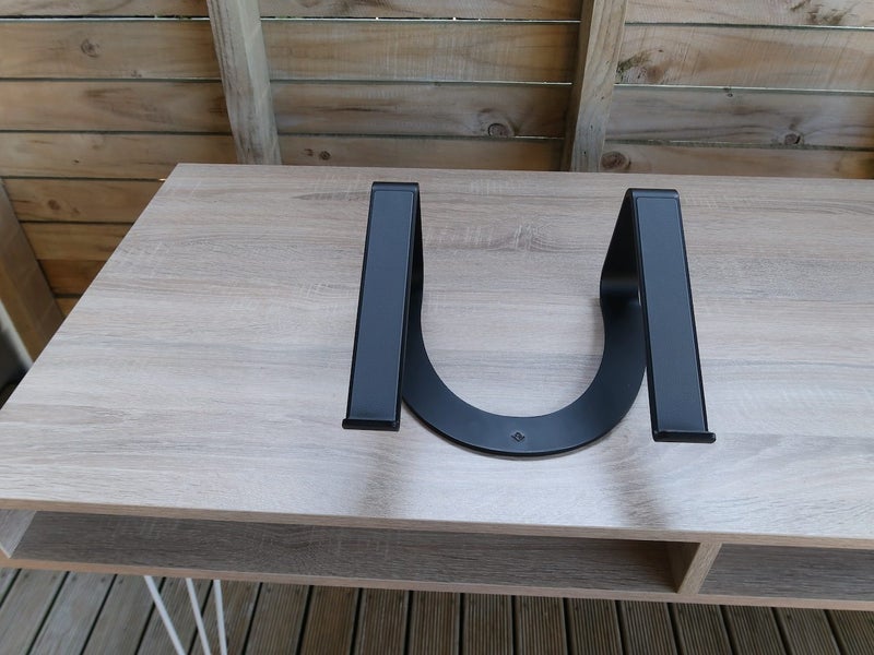 Laptop Stand Carousel 1