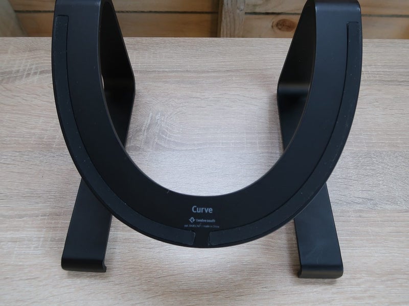 Laptop Stand Carousel 3