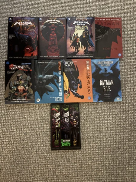 Batman comics Carousel 1