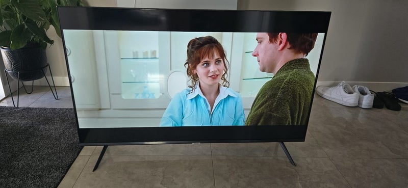 Samsung UA50AU7002S 50" 4K Smart TV Carousel 2