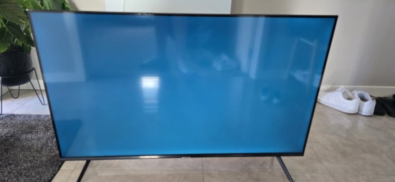 Samsung UA50AU7002S 50" 4K Smart TV Carousel 4