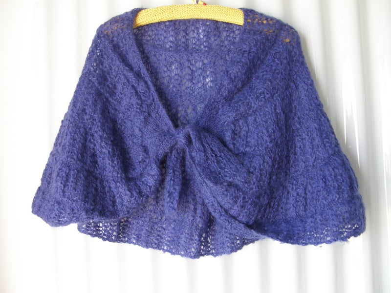 Handknitted shawl - stunning ! Carousel 2