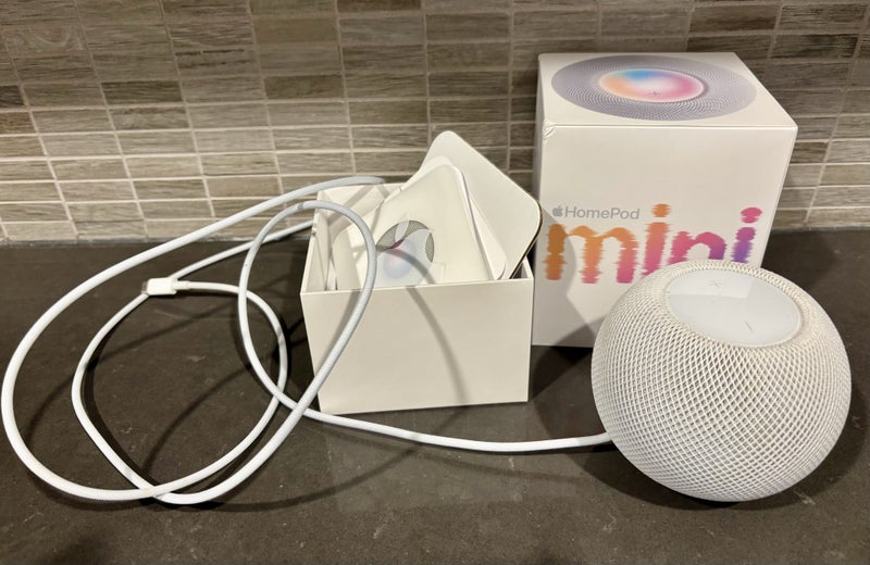 Apple HomePod Mini White Carousel 5
