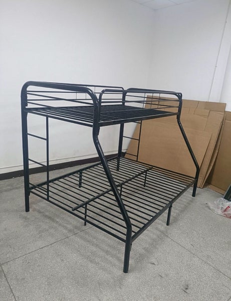 QUEEN - KING SINGLE METAL BUNKS WITHOUT MATTRESSES Carousel 2