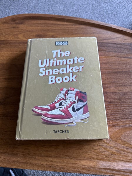The Ultimate Sneaker Book - TASCHEN