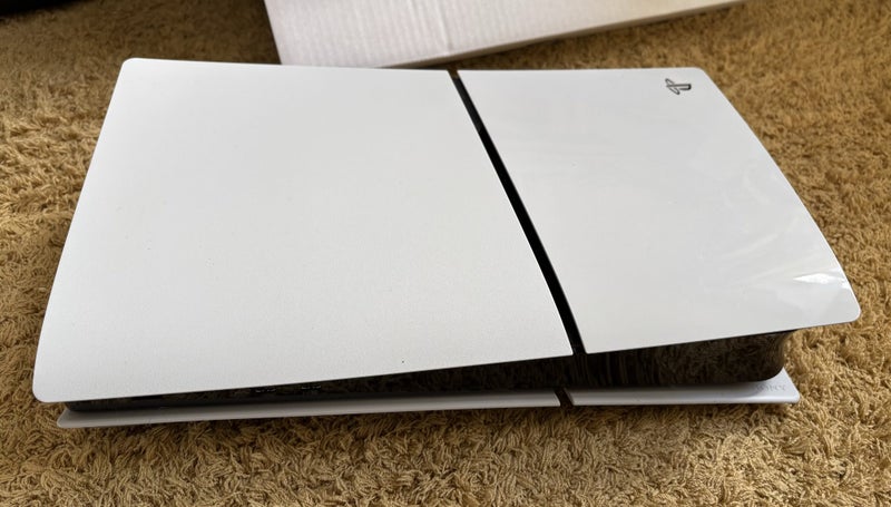 PS5 1Tb Disc Edition + Games Carousel 1