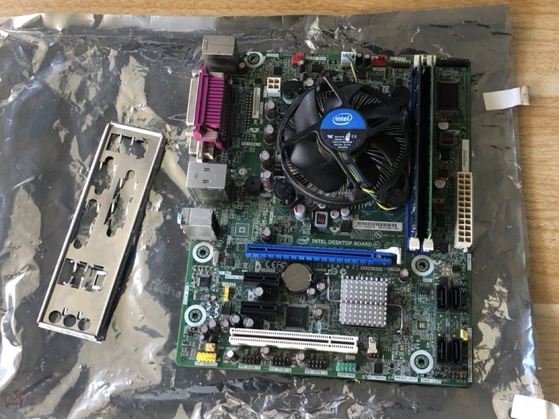 Intel Motherboard Combo + I5 CPU + 4GB Ram // Warranty // Ready to Send Carousel 1