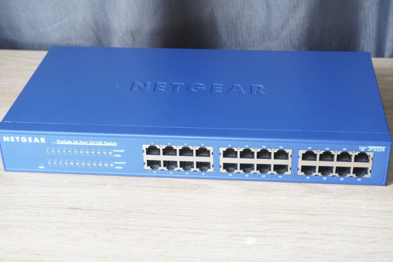 NetGear ProSafe Switch - Great Working Condition - Ready to Send - Warranty Carousel 2
