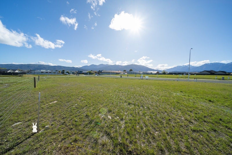 Image 1 of 9