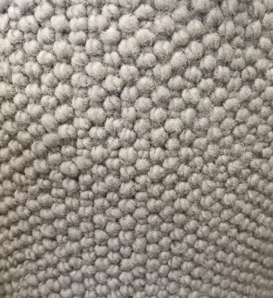 100% NZ Wool carpet shortend | 309 x 136cm Carousel 1