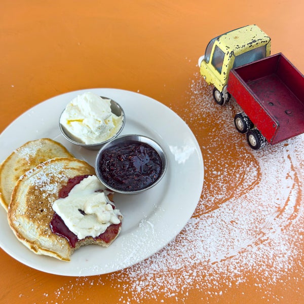 Joe's Garage Cranford Street Carousel 6