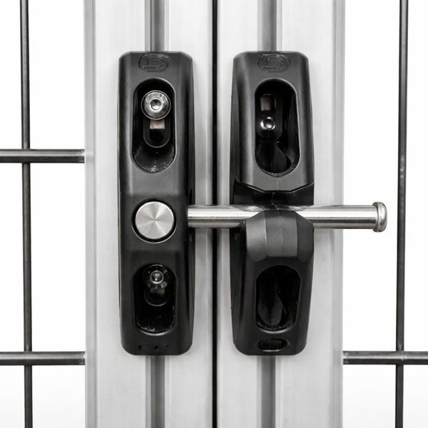 Lockable Gate Catch Carousel 1