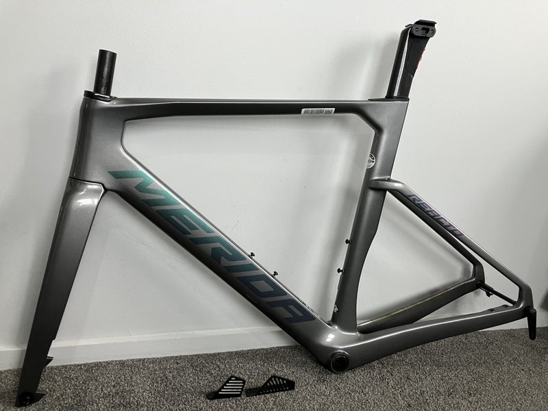 2023 Merida Reacto CF3 Frameset (Medium)418403393942988800