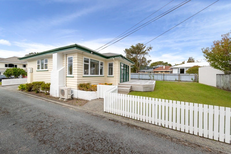 Image 1 of 20