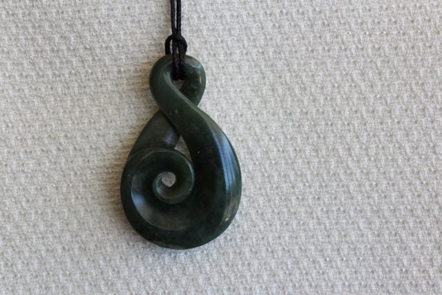 BEAUTIFUL KORU-TWIST ** INANGA FLOWER POUNAMU ** #47 Carousel 3