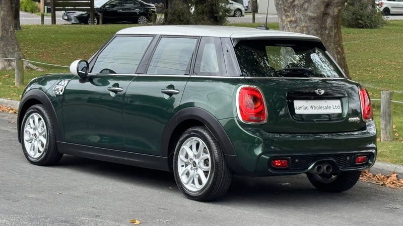 2016 MINI Cooper S 2.0 Turbo - 6-Speed Auto - G...441620700416583684