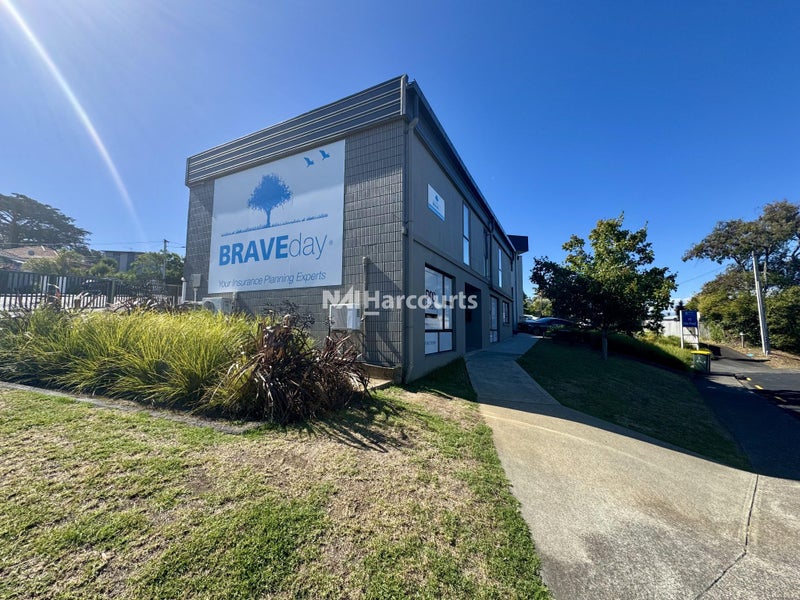 Image 1 of 11