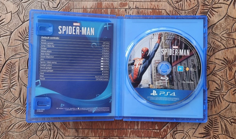 Marvel’s Spider-Man (PS4) *LIKE NEW* Carousel 3