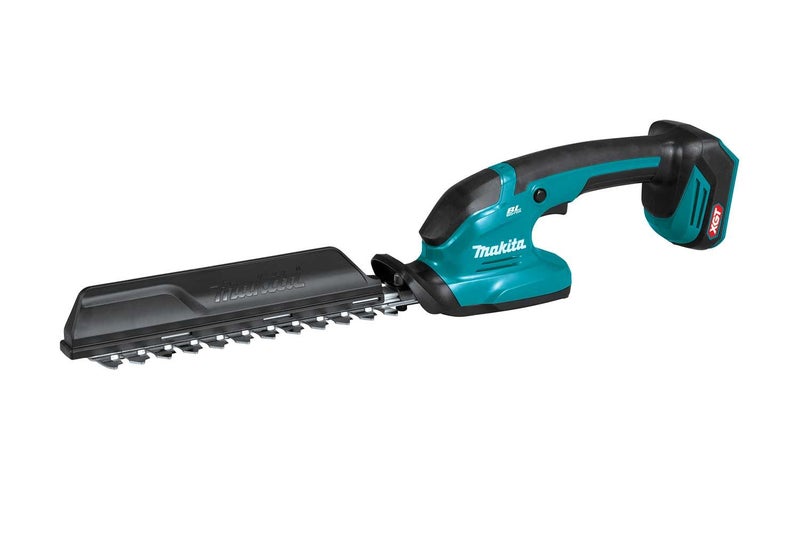 Makita 40Vmax XGT Hedge Trimmer 200mm Skin Carousel 1