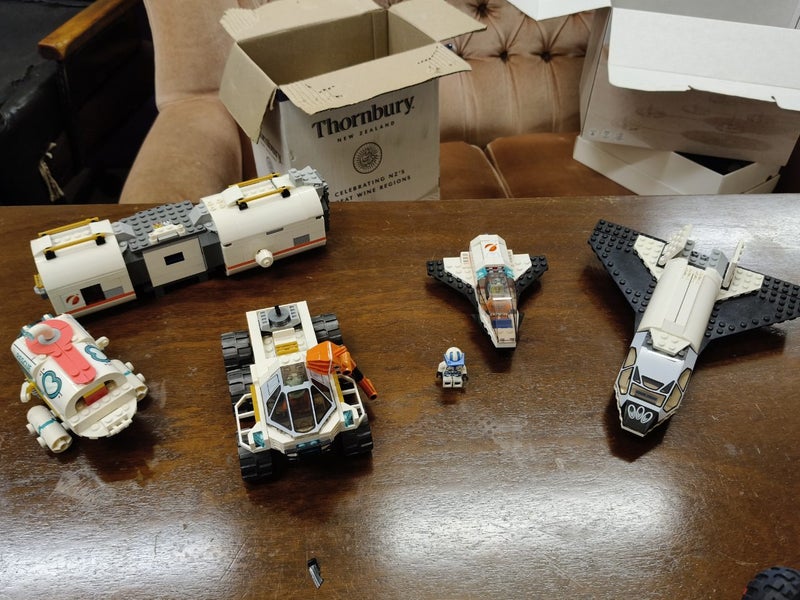 Lego various items star wars Carousel 14
