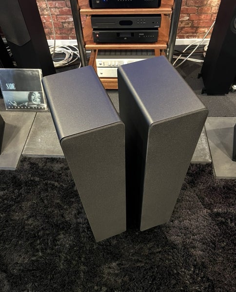 Acoustic Energy AE109/2 Floor-standing Speakers Carousel 5