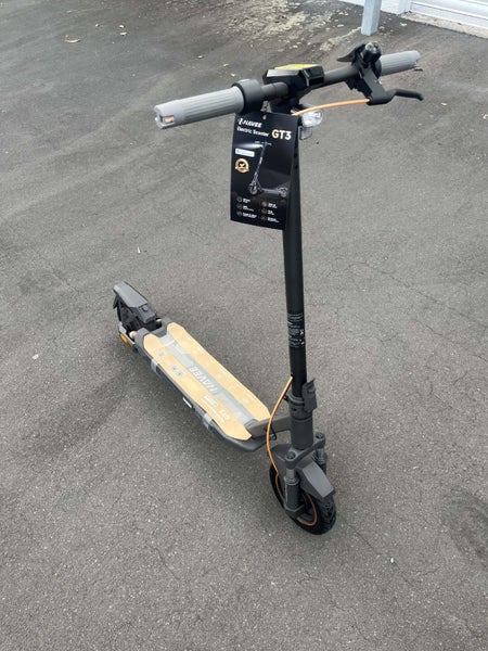 Navee GT3 E-Scooter for commute Carousel 15