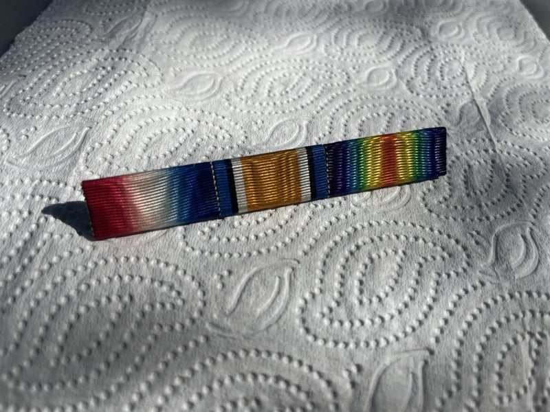 WW1 trio ribbon bar $1 reserve Carousel 3