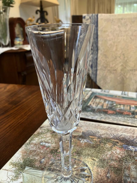 Glassware424802751675125760
