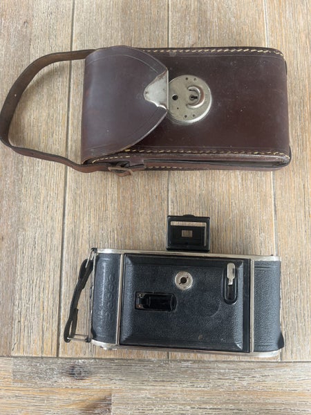 Antique camera Carousel 1