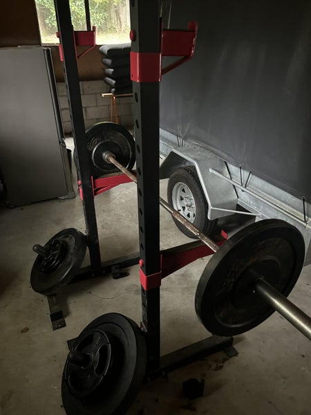 Gorilla Squat Rack 3.0 with plates Carousel 1
