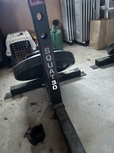 Gorilla Squat Rack 3.0 with plates Carousel 4