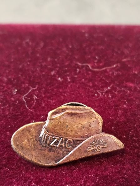 ANZAC Commemorative Pin Shaped Like an Australian Army Slouch Hat. Carousel 6