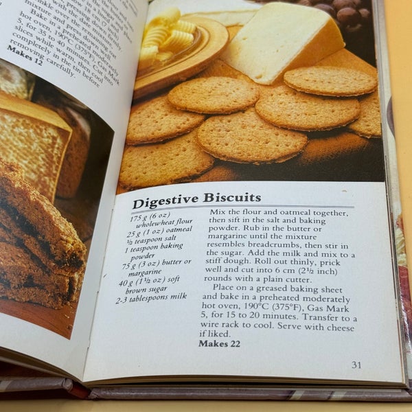 The Sainsbury Book of Home Baking by Carole Handslip Carousel 5