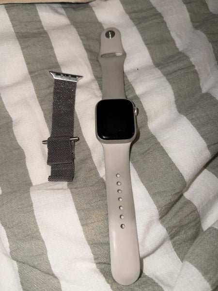 Apple Watch Series 7 Carousel 1