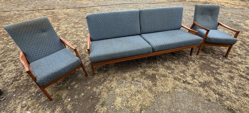 !!!Mid Century Sofa/Couch/Bed Settee & Armchairs x 2 Carousel 2