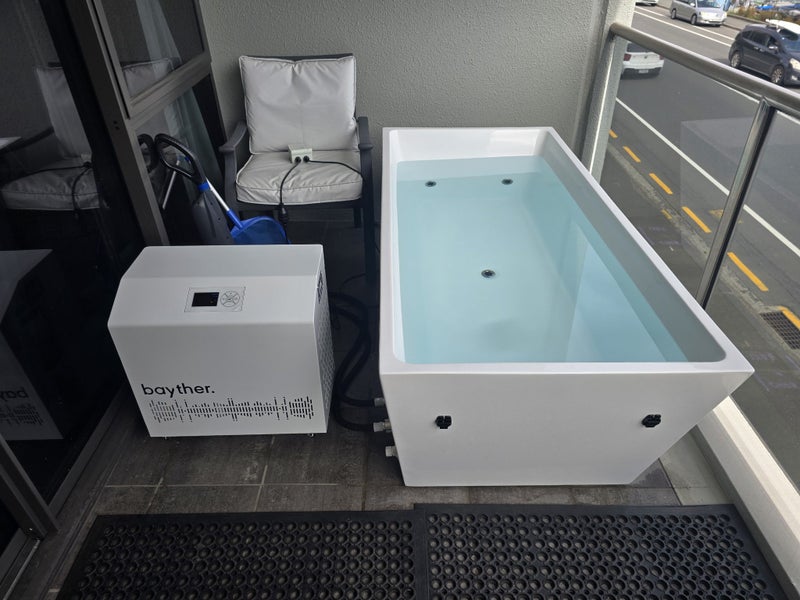 Ice Bath Cold Plunge