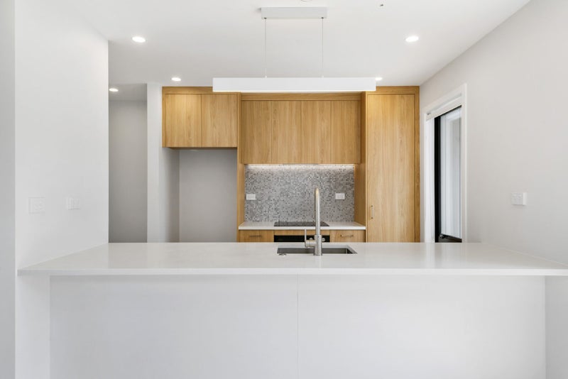 Image 2 of 15