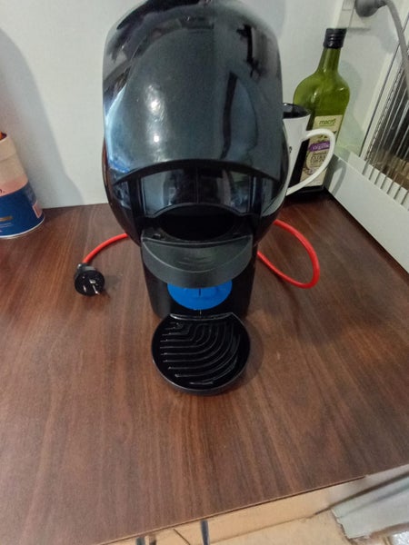 POD COFFEE MAKER: Nescafé Dolce Piccolo with Refillable Pod (View on YouTube) Carousel 2