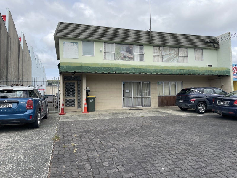 Image 1 of 9